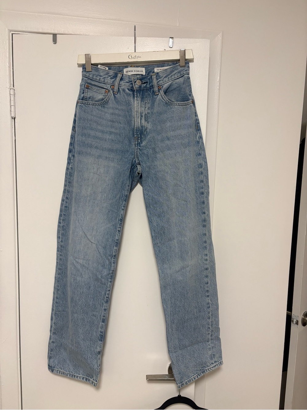 Aritzia Denim Forum Marlo Straight Leg Jeans